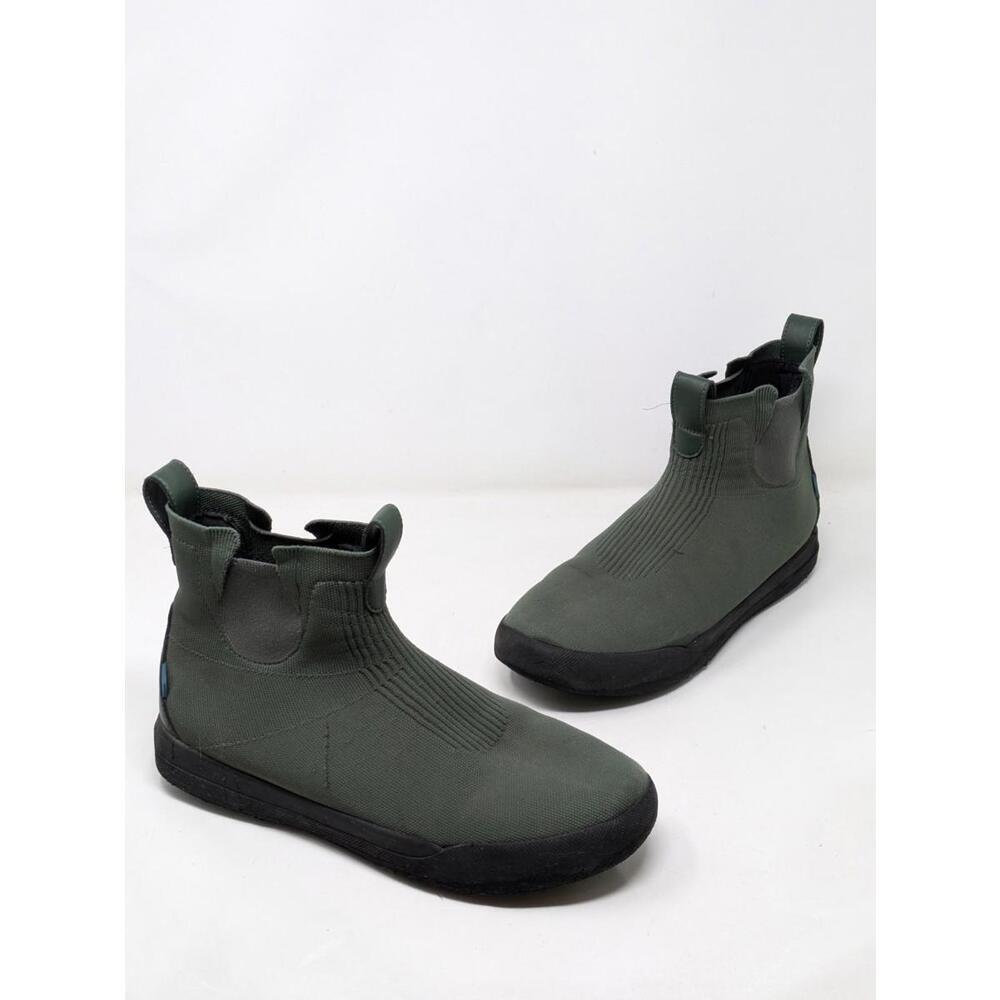 Vessi Weekend Chelsea Waterproof Men’s Size 9 Shoes Pull On Green Ankle Boots